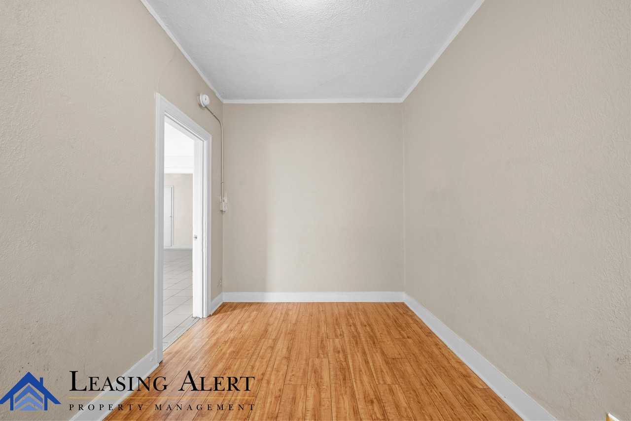 108 S Cummings St #1 - Photo 6 of 15