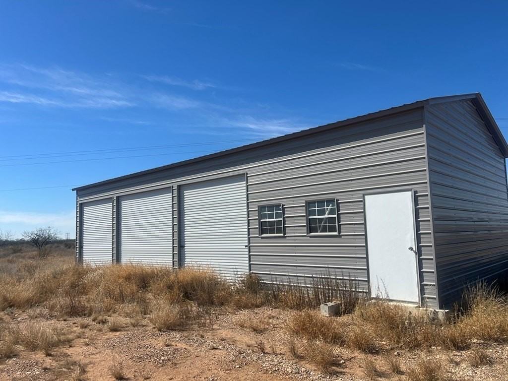 12417 N Us Highway 277 - Photo 5 of 8