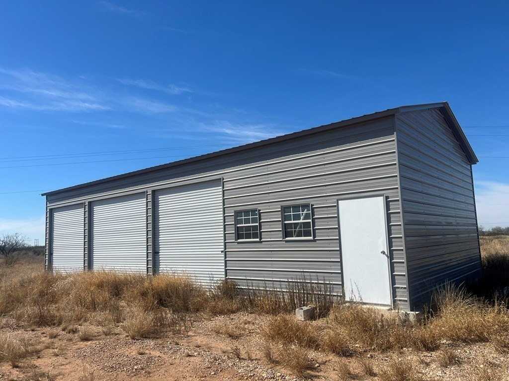 12417 N Us Highway 277 - Photo 6 of 8