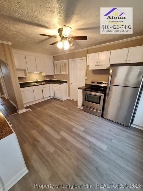 122 Douglas St - Photo 5 of 15