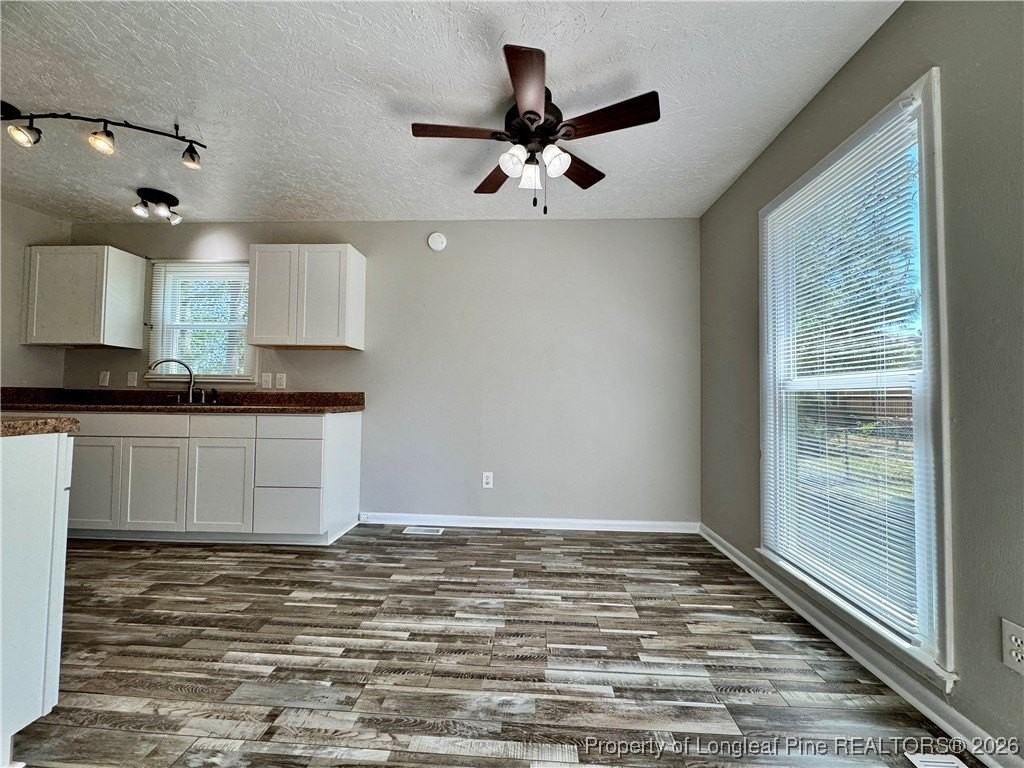 3323 Balero Ct - Photo 6 of 16