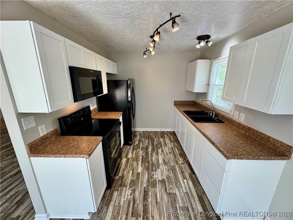 3323 Balero Ct - Photo 7 of 16