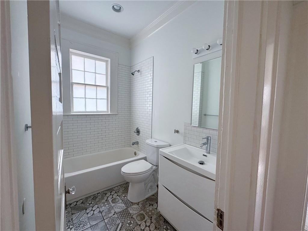 471 Page Ave Ne Unit 1 #1 - Photo 7 of 12