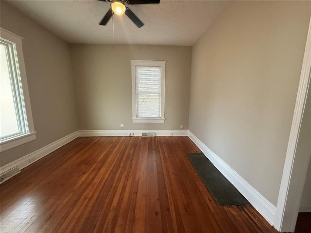 2 Myrtle Dr - Photo 5 of 10