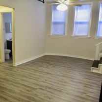 4340 1/2 S Drexel Blvd #B95 - Photo 1 of 1