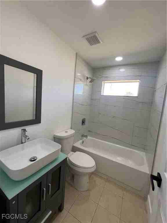 1414 W 12th St - Photo 7 of 13