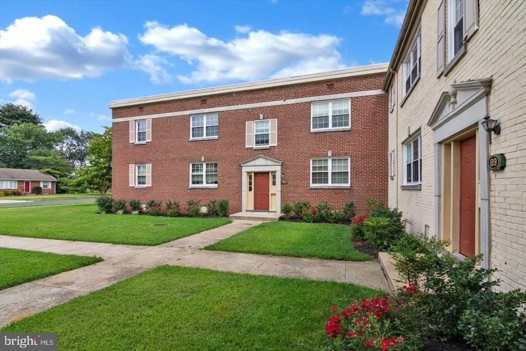 100 Park Blvd #88C - Photo 2 of 14