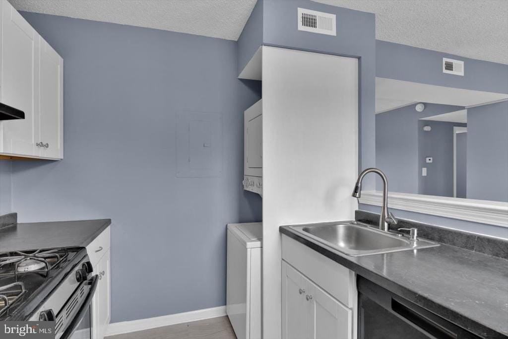 100 Park Blvd #88C - Photo 4 of 14