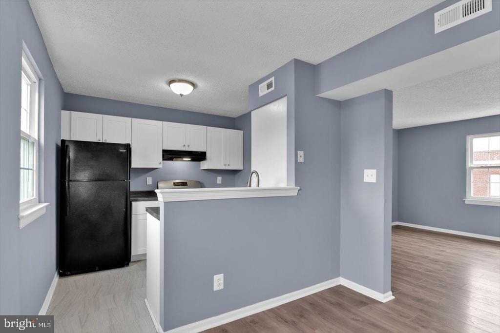 100 Park Blvd #88C - Photo 6 of 14