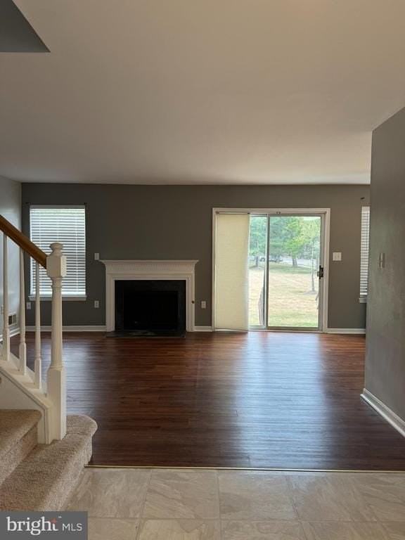 2 Village Ct - Photo 4 of 15