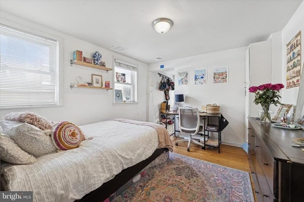 3641 Warren St - Photo 7 of 23