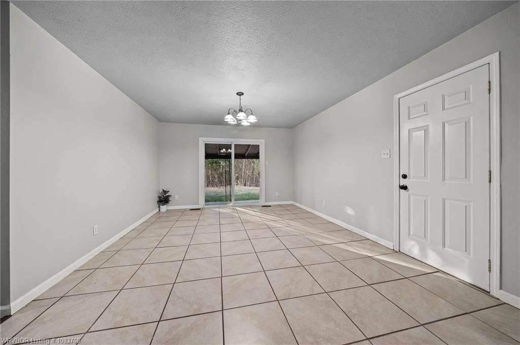 601 Cedar Ln - Photo 6 of 39