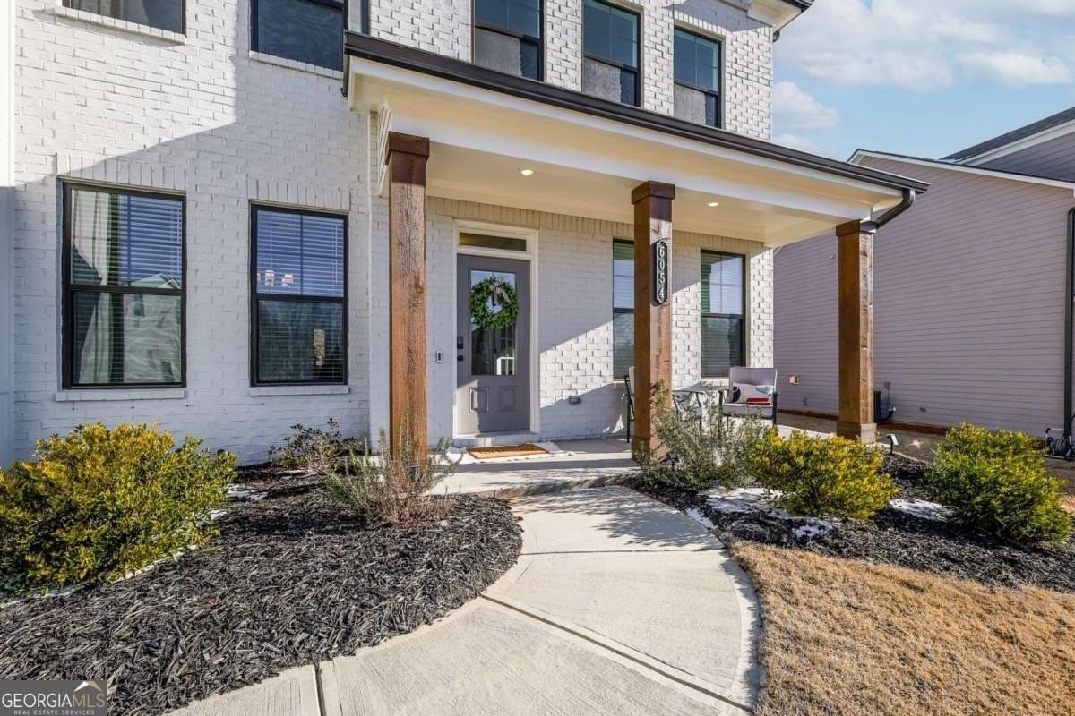 6054 Morning Star Ln - Photo 3 of 37