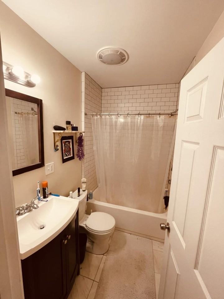 47 Orleans St - Photo 2 of 7