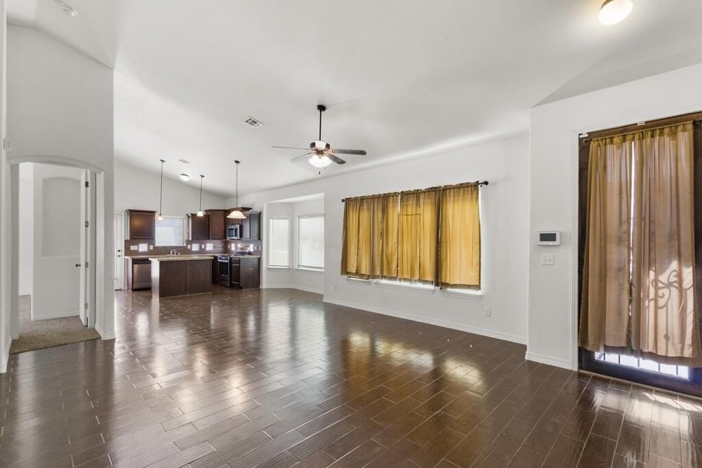 14242 John Scagno - Photo 3 of 37