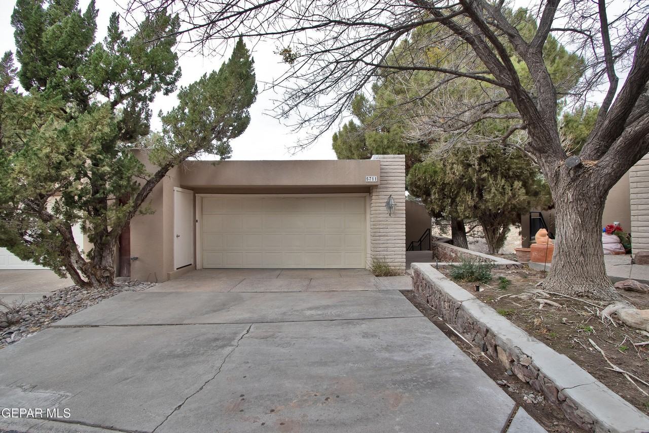 5711 Mira Grande Dr - Photo 6 of 50