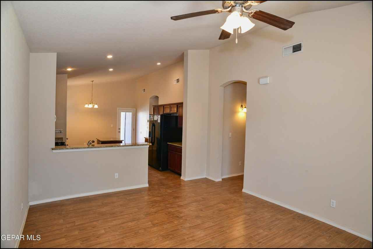 14945 Louis Baudoin Ct - Photo 7 of 40