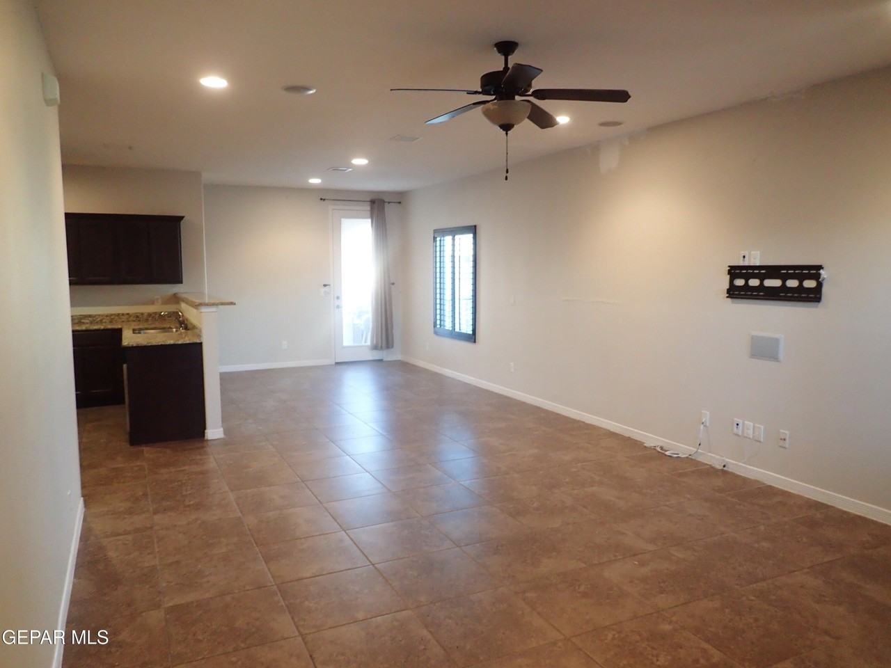 14661 Ginger Kerrick - Photo 2 of 26