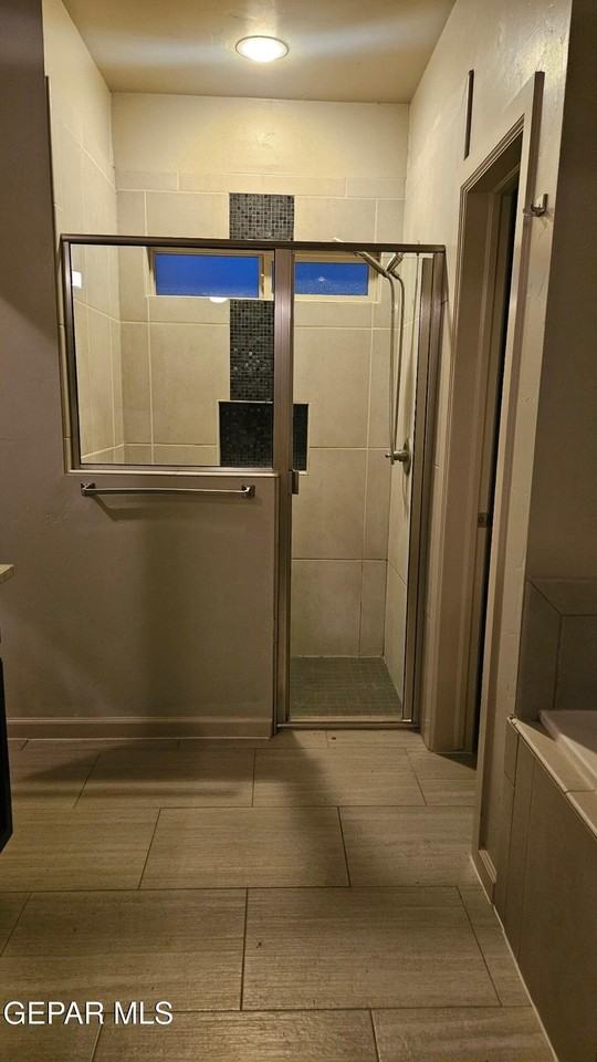 14251 Loma Ponce Ct - Photo 7 of 8