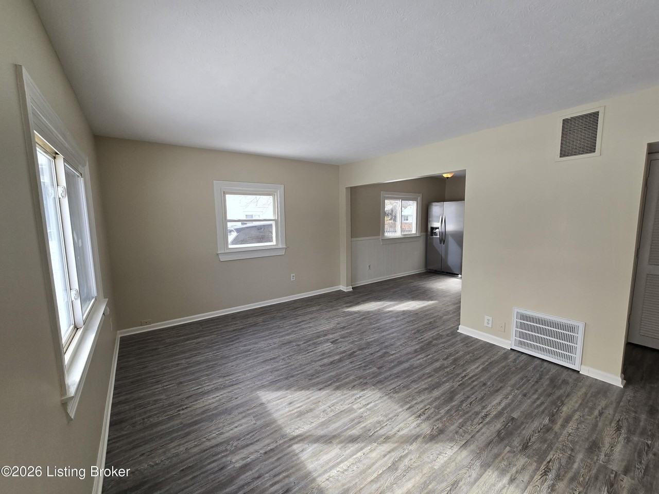 214 Alpha Ave - Photo 4 of 50