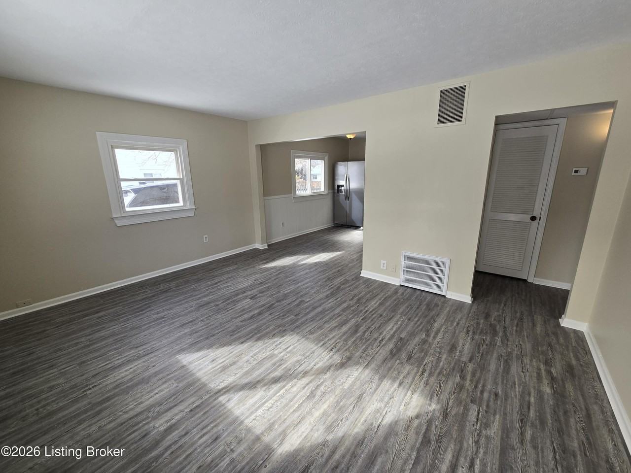 214 Alpha Ave - Photo 5 of 50