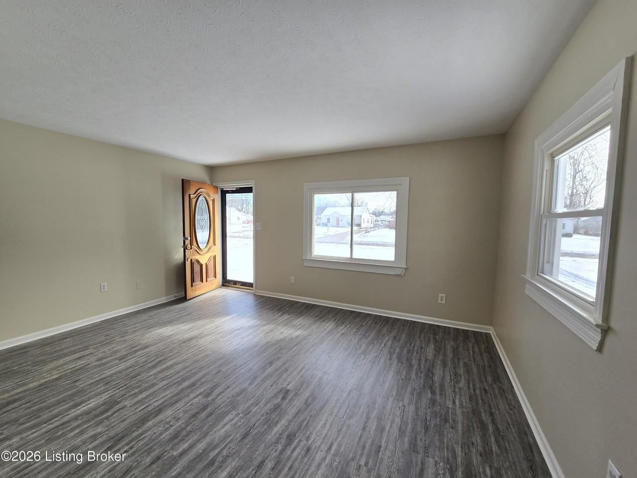 214 Alpha Ave - Photo 7 of 50