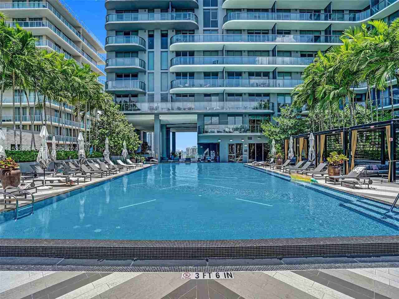 121 Ne 34th St #2309