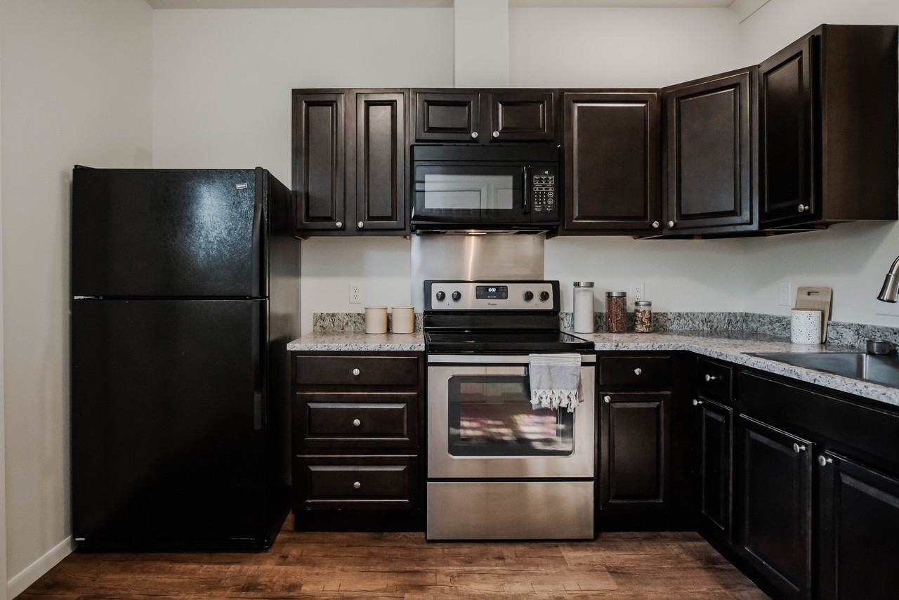 123 Vista Alta St - Photo 4 of 17