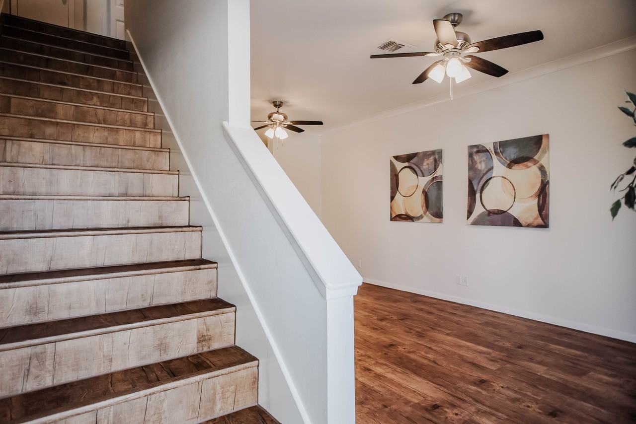 123 Vista Alta St - Photo 7 of 17