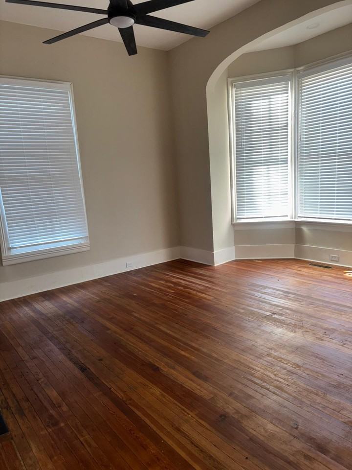 1428 2nd St #1 - Photo 2 of 18