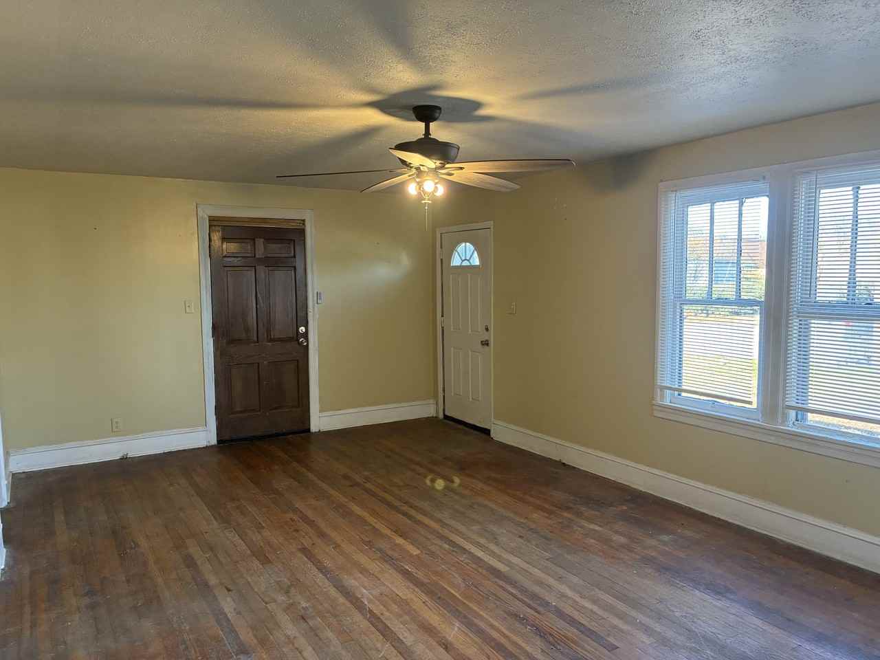 201 Elmwood Ave #1 - Photo 4 of 15