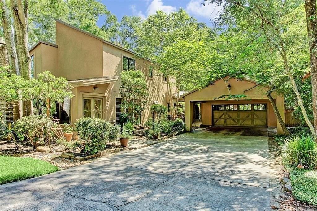 2607 Crossvine Cir - Photo 3 of 32