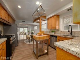 4539 Hayvenhurst Ave - Photo 1 of 1