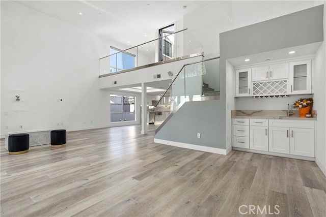 4235 Mary Ellen Ave #305 - Photo 4 of 7