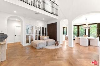 3764 Berry Dr - Photo 3 of 8