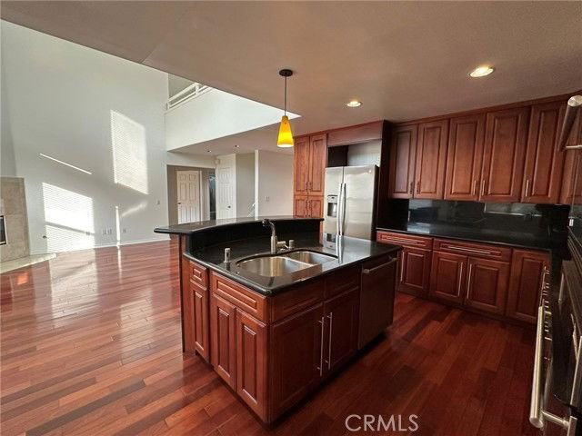 17117 Leal Ave - Photo 5 of 8