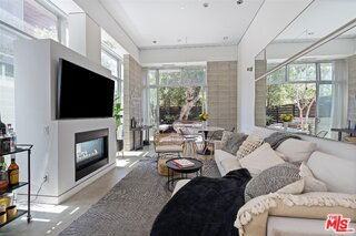 720 Bouett St - Photo 7 of 8