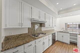 Redwood Ave #B315 - Photo 2 of 8