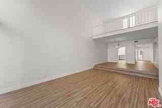 Redwood Ave #B315 - Photo 4 of 8