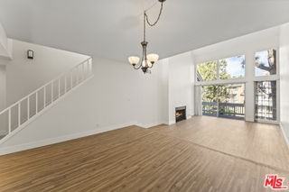 Redwood Ave #B315 - Photo 7 of 8