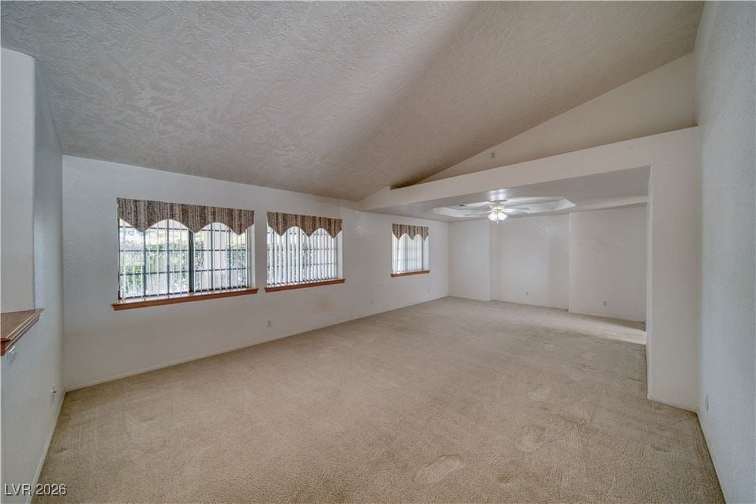 3011 Pebble Beach Ave - Photo 6 of 37