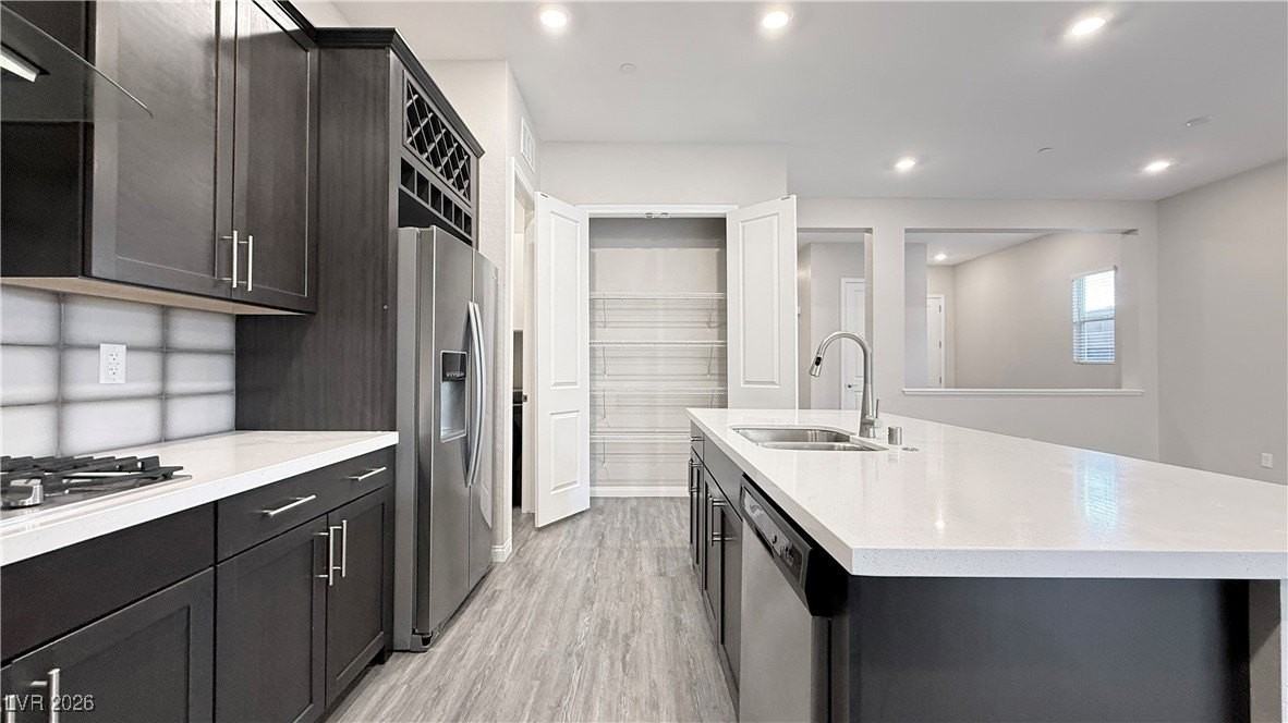 373 Cooper Hawk Ct - Photo 7 of 30