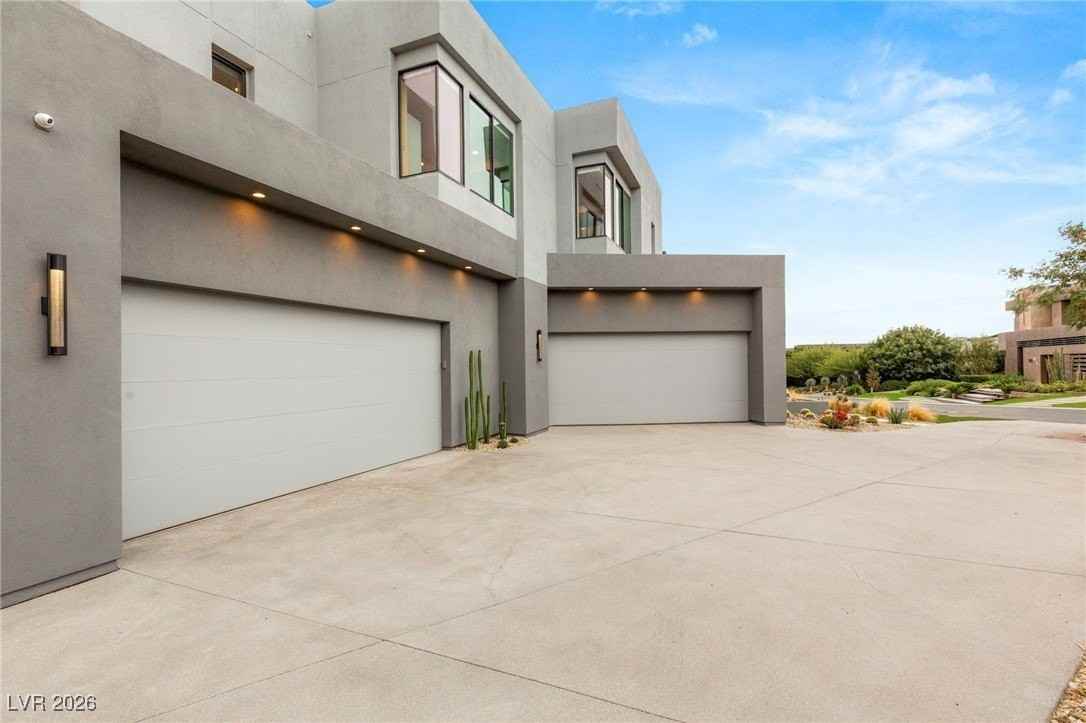 98 Sun Glow Ln - Photo 2 of 50