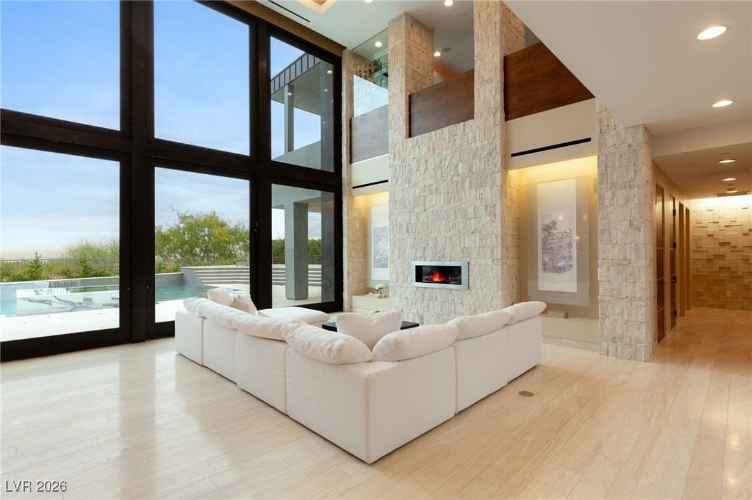 98 Sun Glow Ln - Photo 6 of 50