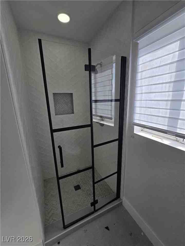 8947 Green Jade Dr - Photo 3 of 5