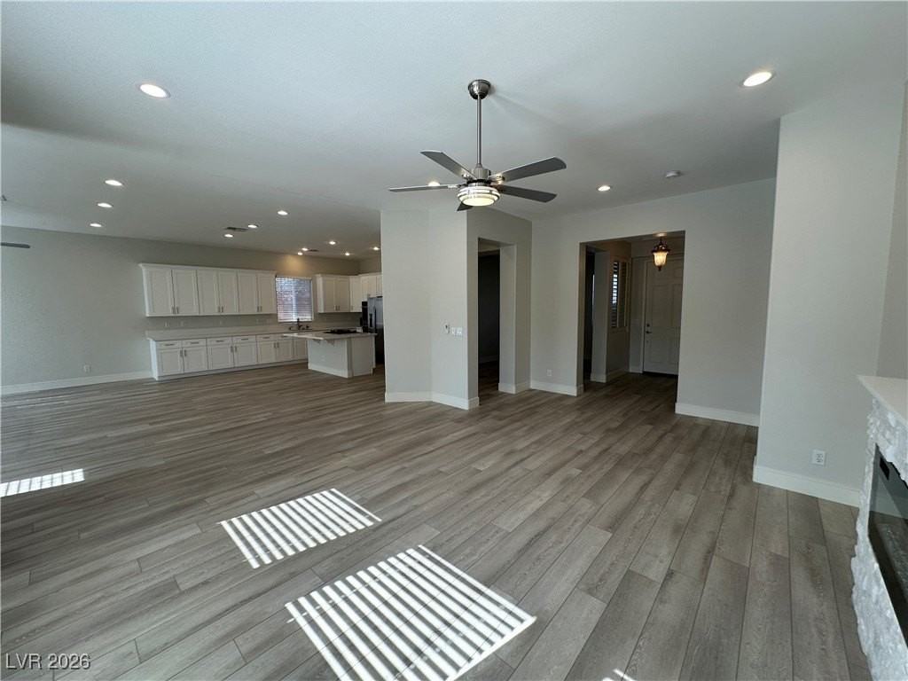 10447 Garden Rose Dr - Photo 3 of 34