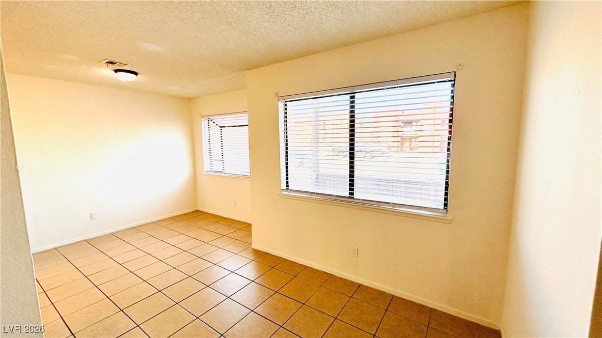 6217 Yerba Ln #A - Photo 3 of 13