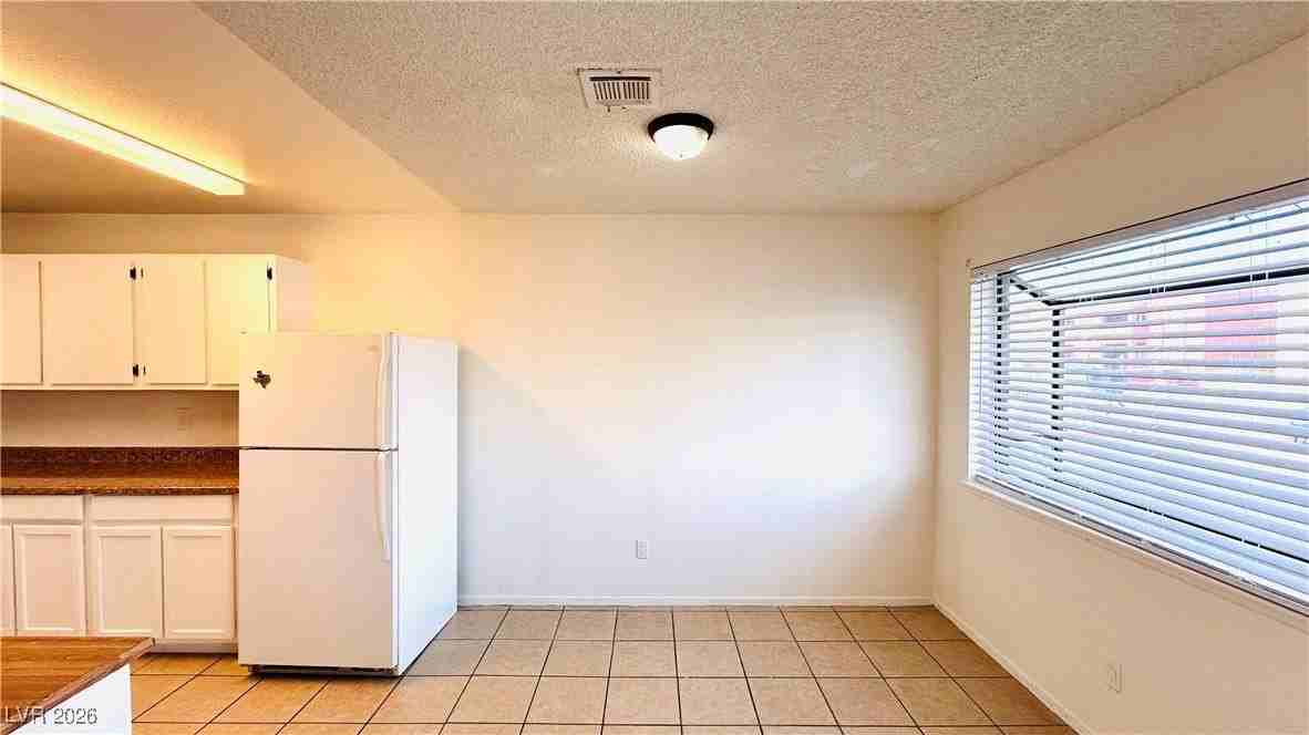 6217 Yerba Ln #A - Photo 4 of 13