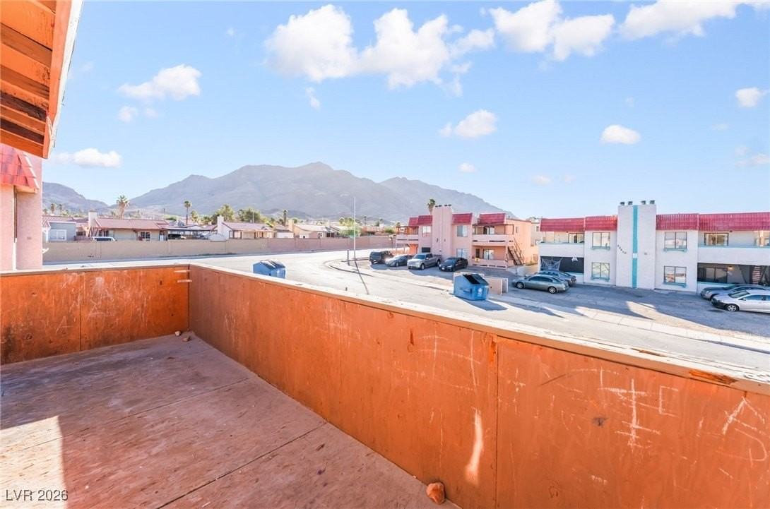 6982 Hopkins Dr #D - Photo 5 of 30