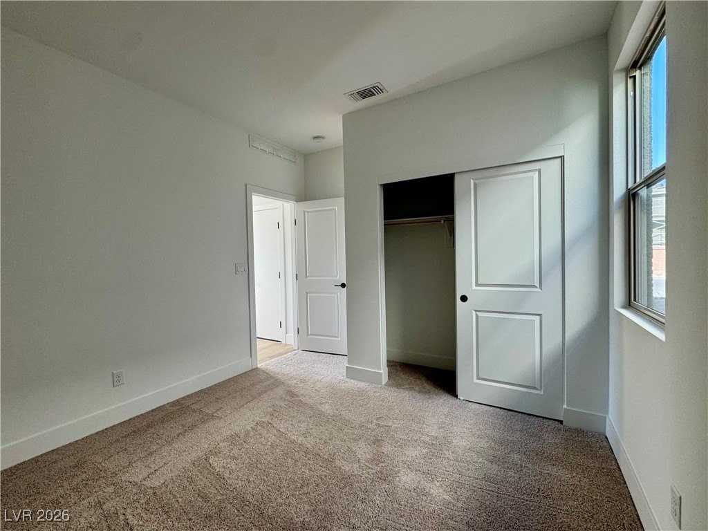 10296 Altavia Rock St - Photo 5 of 19